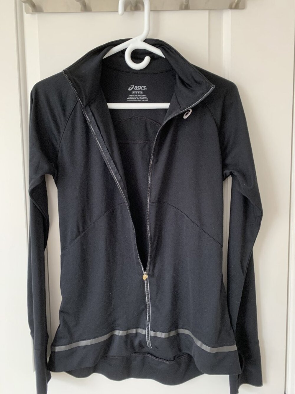 ASICS Women's Black Full-Zip Reflective Running Jacket - Size Medium